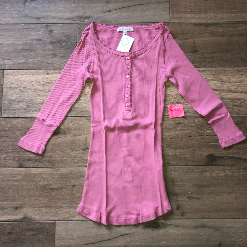 Grassroots Long Sleeve Top Pink Woman’s NWT